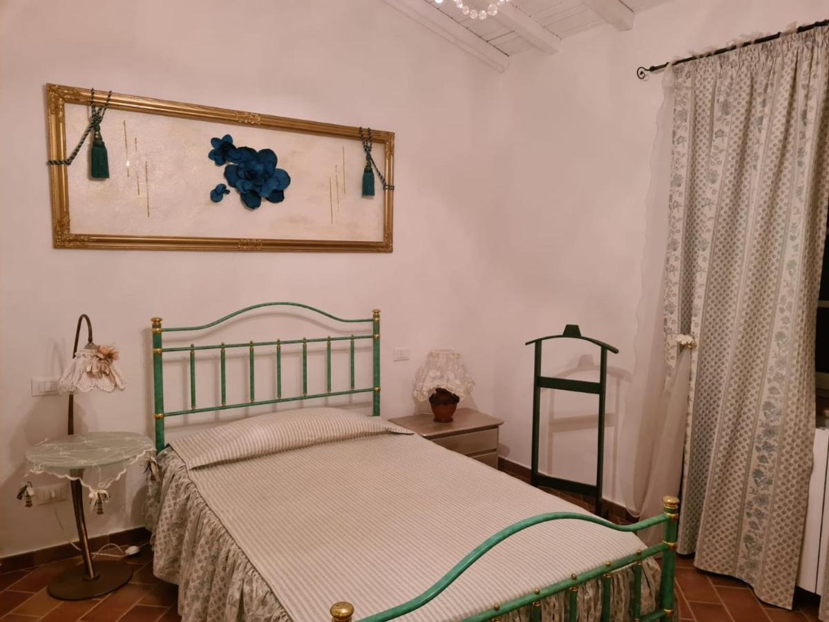 Апартаменты La Casa Dei Ricordi Коллесальветти Экстерьер фото